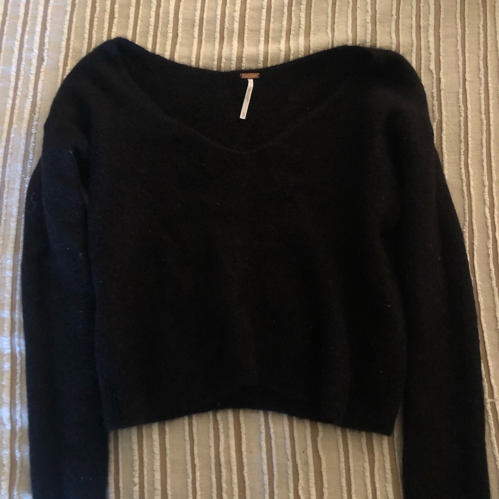 Black free people cropped sweater